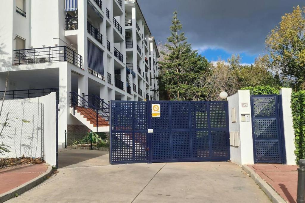 Apartament Beach Playamar Торремолинос Экстерьер фото